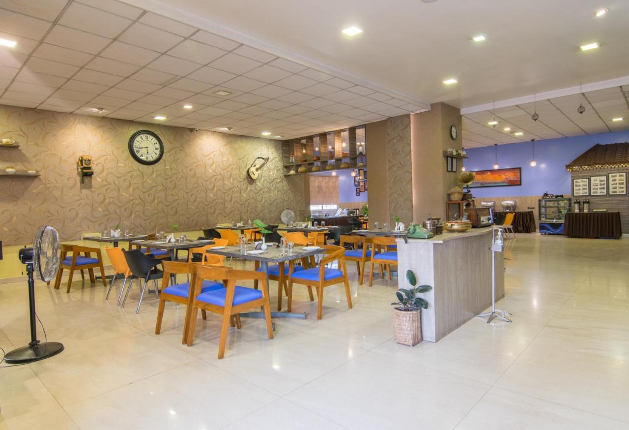 Bangalore Gate Hotel & Conferences Extérieur photo
