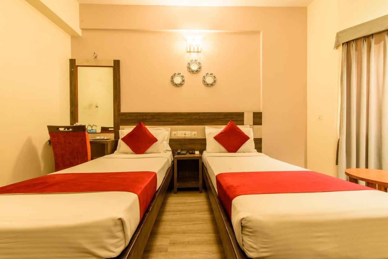 Bangalore Gate Hotel & Conferences Extérieur photo