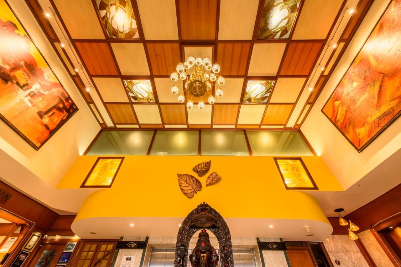 Bangalore Gate Hotel & Conferences Extérieur photo